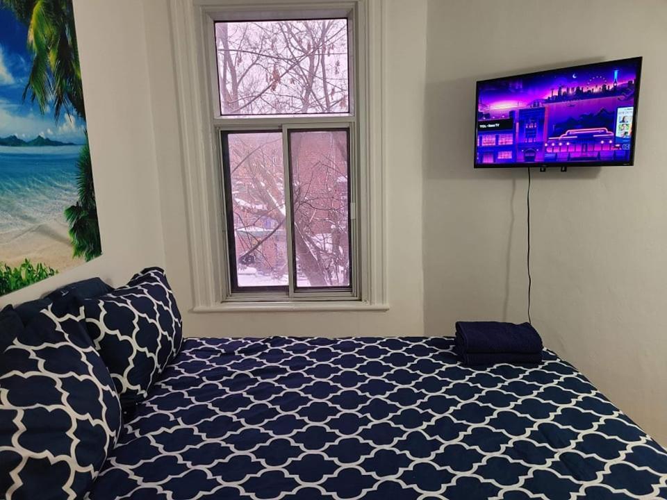Tv + Netflix / High Speed Internet / Room C 蒙特利尔 外观 照片